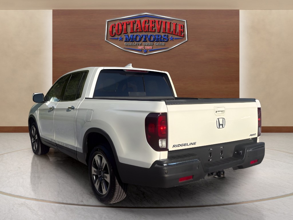 2017 Honda Ridgeline - $21,200