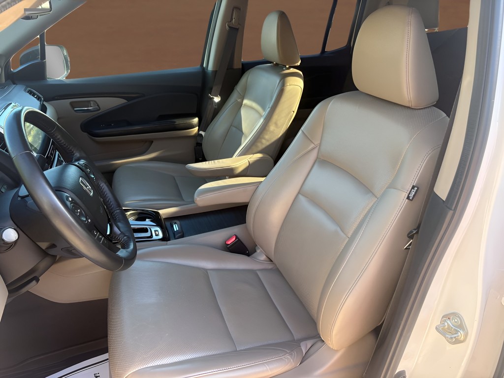 2017 Honda Ridgeline - $21,200