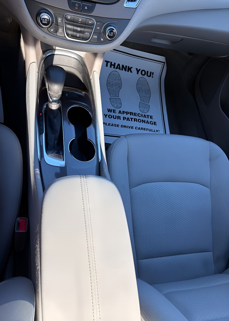 2021 Chevrolet Malibu - $13,995