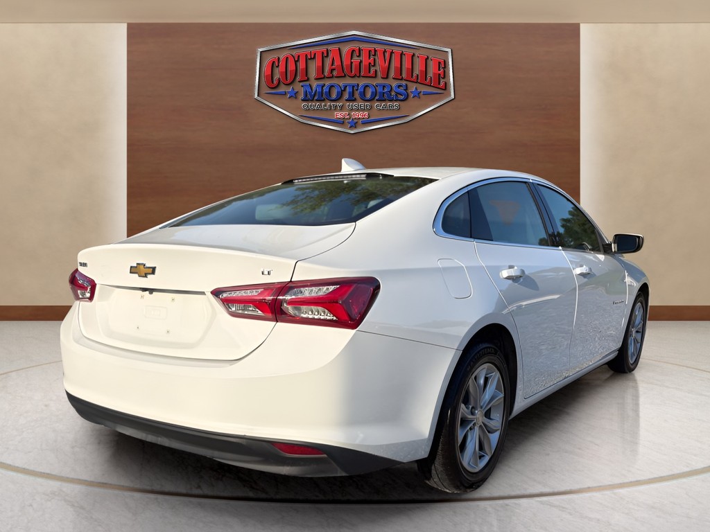 2021 Chevrolet Malibu - $13,995