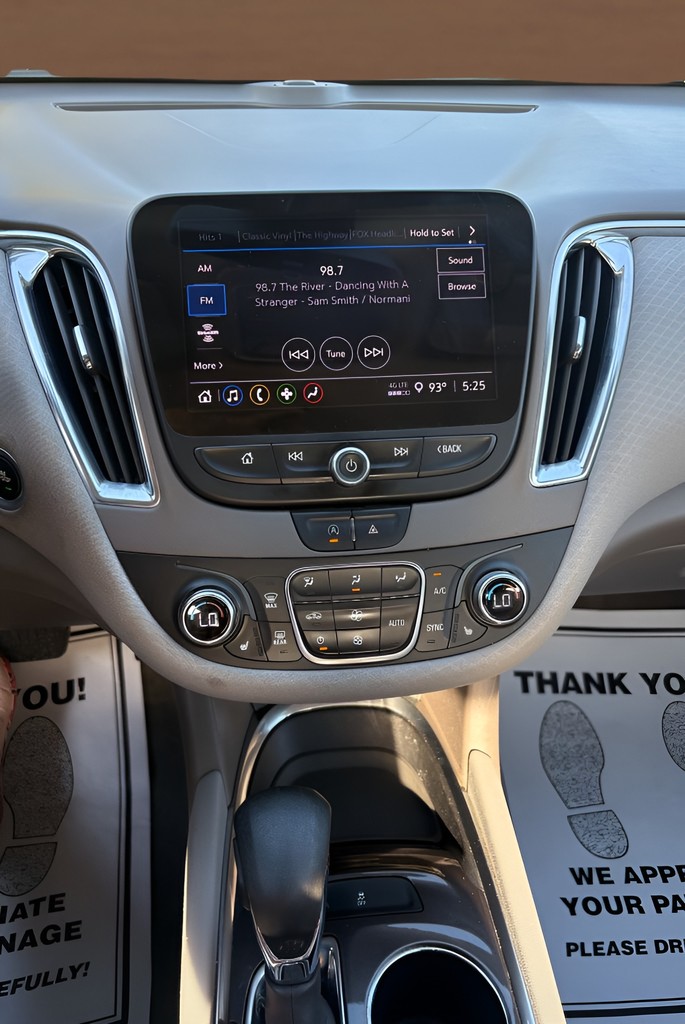 2021 Chevrolet Malibu - $13,995