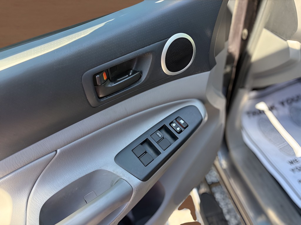 2013 Toyota Tacoma - $19,995