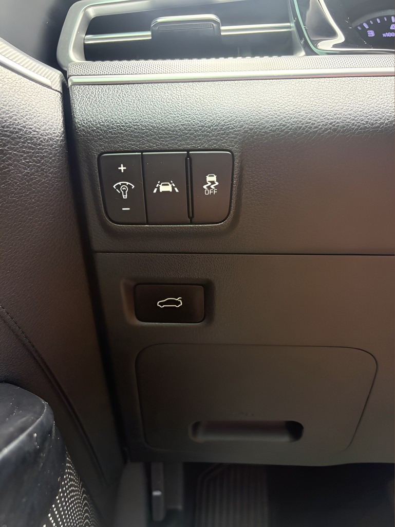 2022 Kia K5 - $14,500