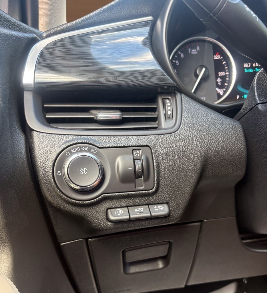 2018 Buick Envision - $14,997