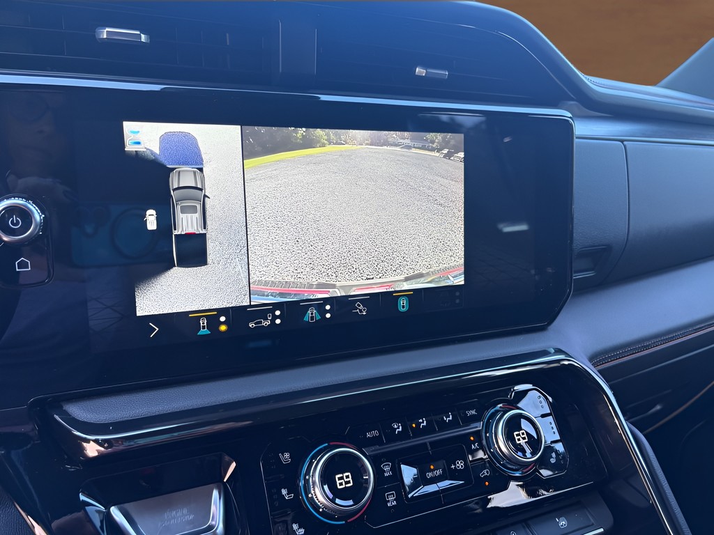2022 GMC Sierra - $41,995