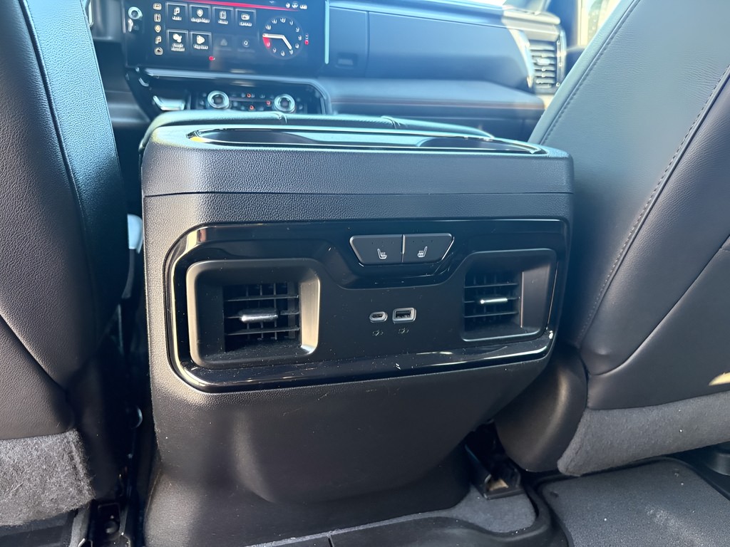 2022 GMC Sierra - $41,995