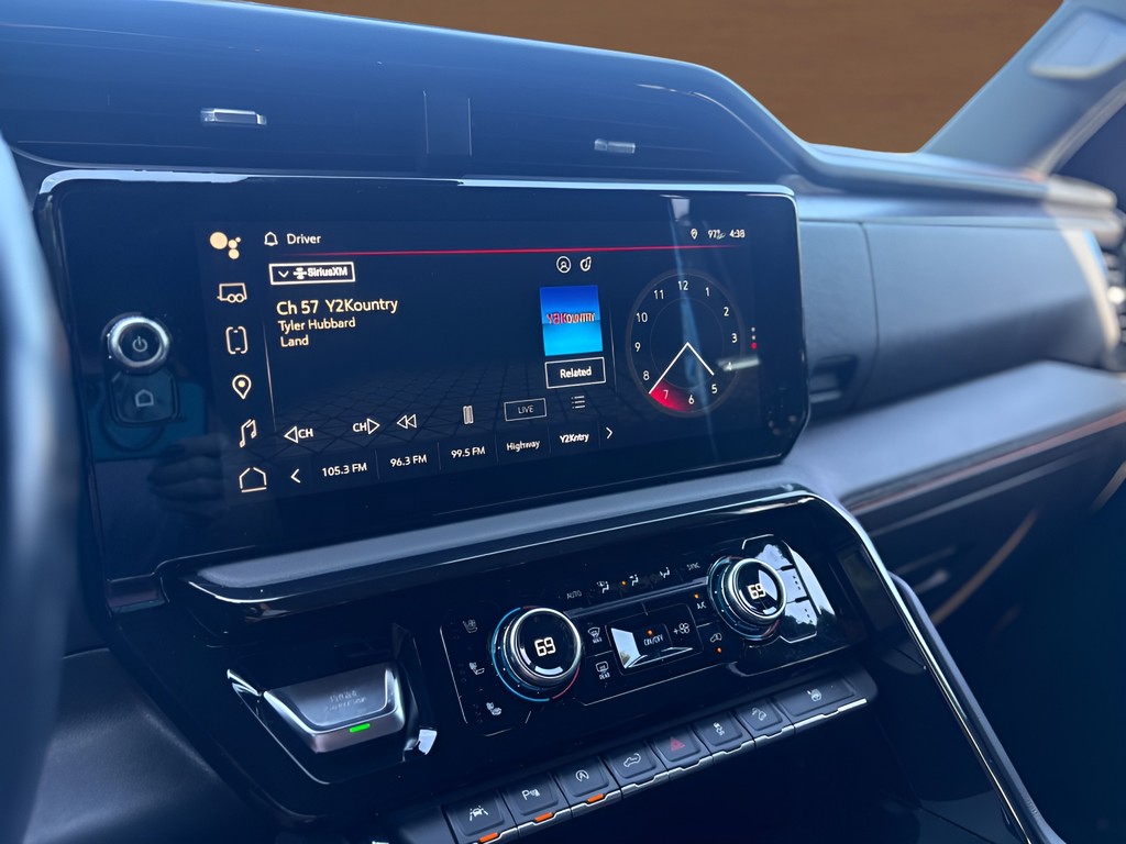 2022 GMC Sierra - $41,995