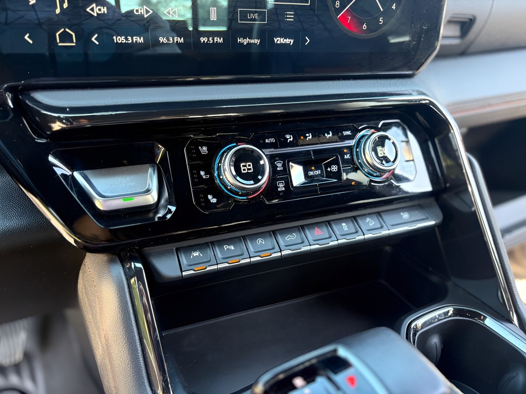 2022 GMC Sierra - $41,995