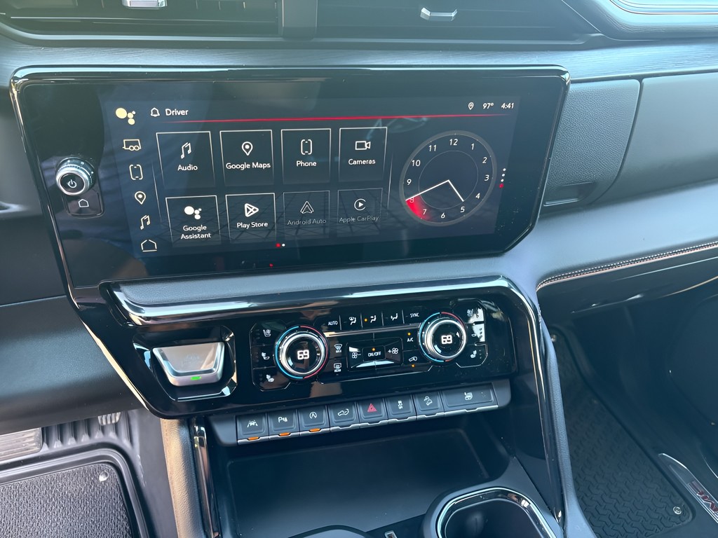 2022 GMC Sierra - $41,995