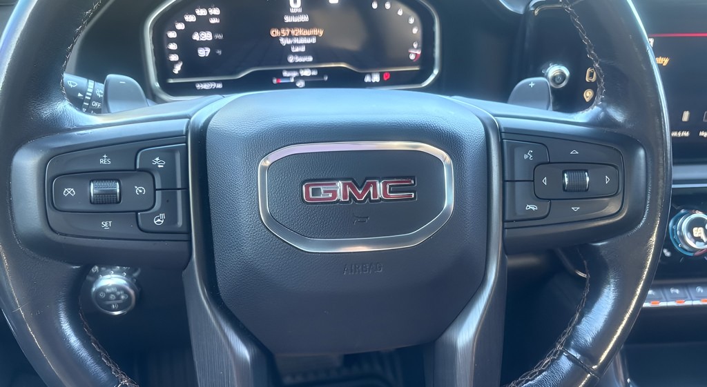 2022 GMC Sierra - $41,995