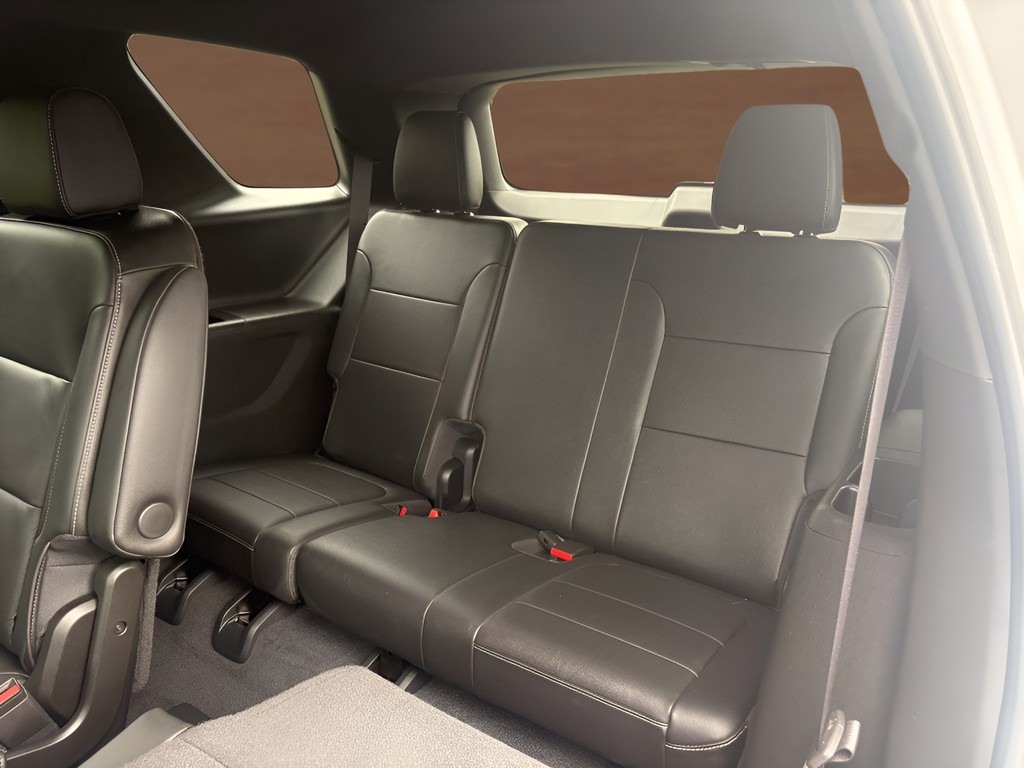 2023 Chevrolet Traverse - $21,995