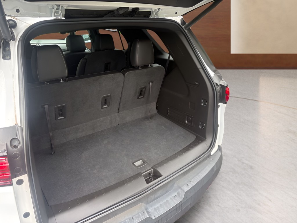 2023 Chevrolet Traverse - $21,995