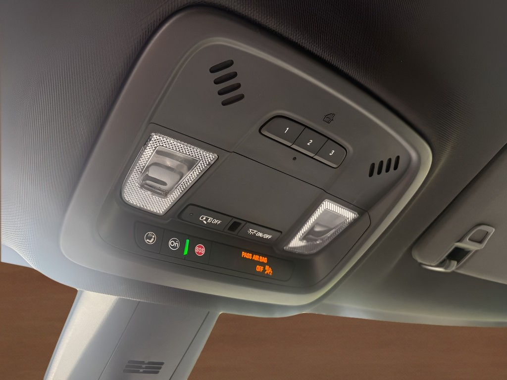 2023 Chevrolet Traverse - $21,995