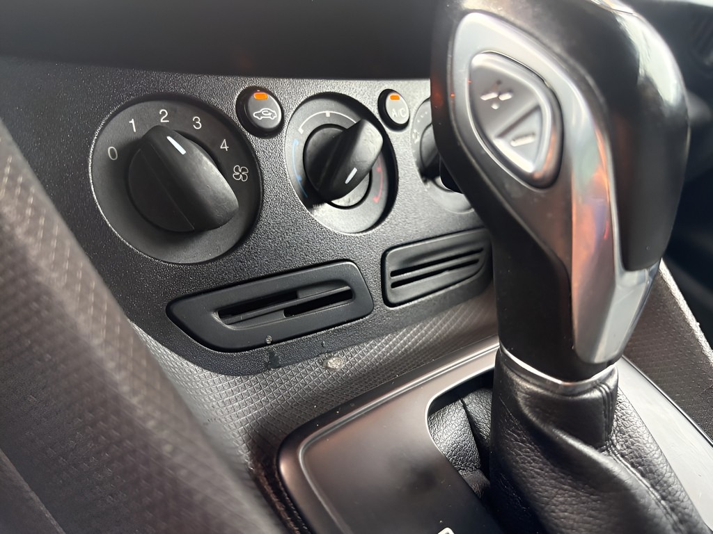 2018 Ford Transit Connect - $11,500