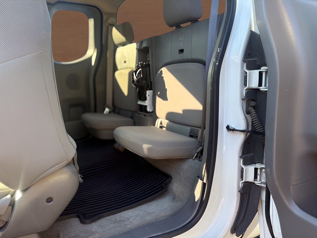 2018 Nissan Frontier - $12,995