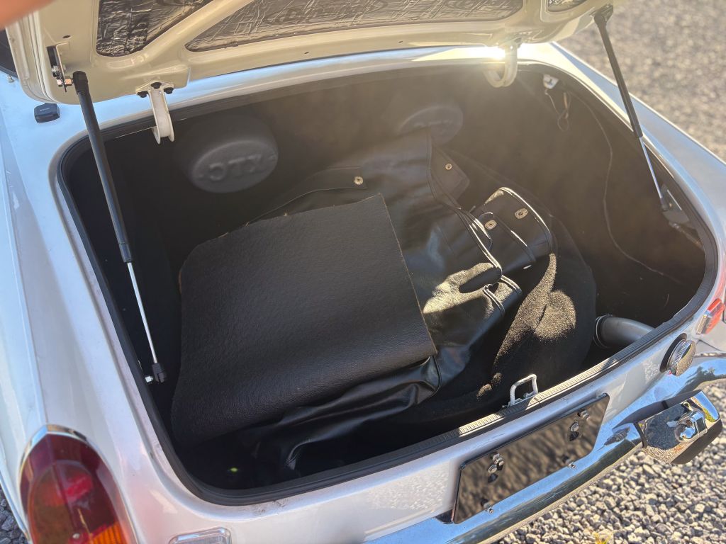 1973 MG B - $27,500