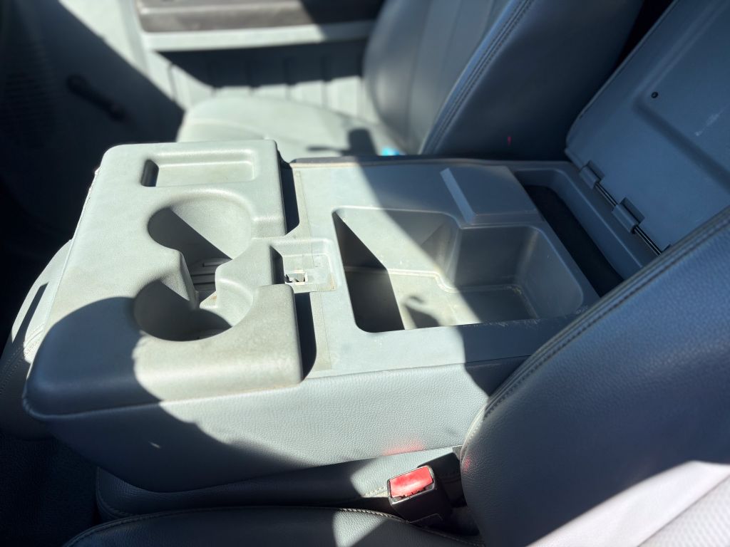 2015 Ford F-550 - $12,995