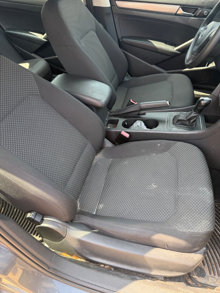2012 Volkswagen Passat - $3,950