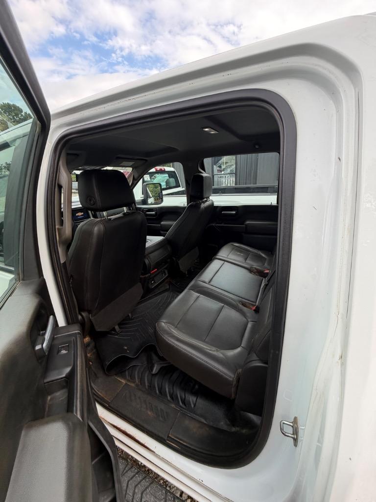 2020 Chevrolet Silverado 3500HD C/C - $20,500