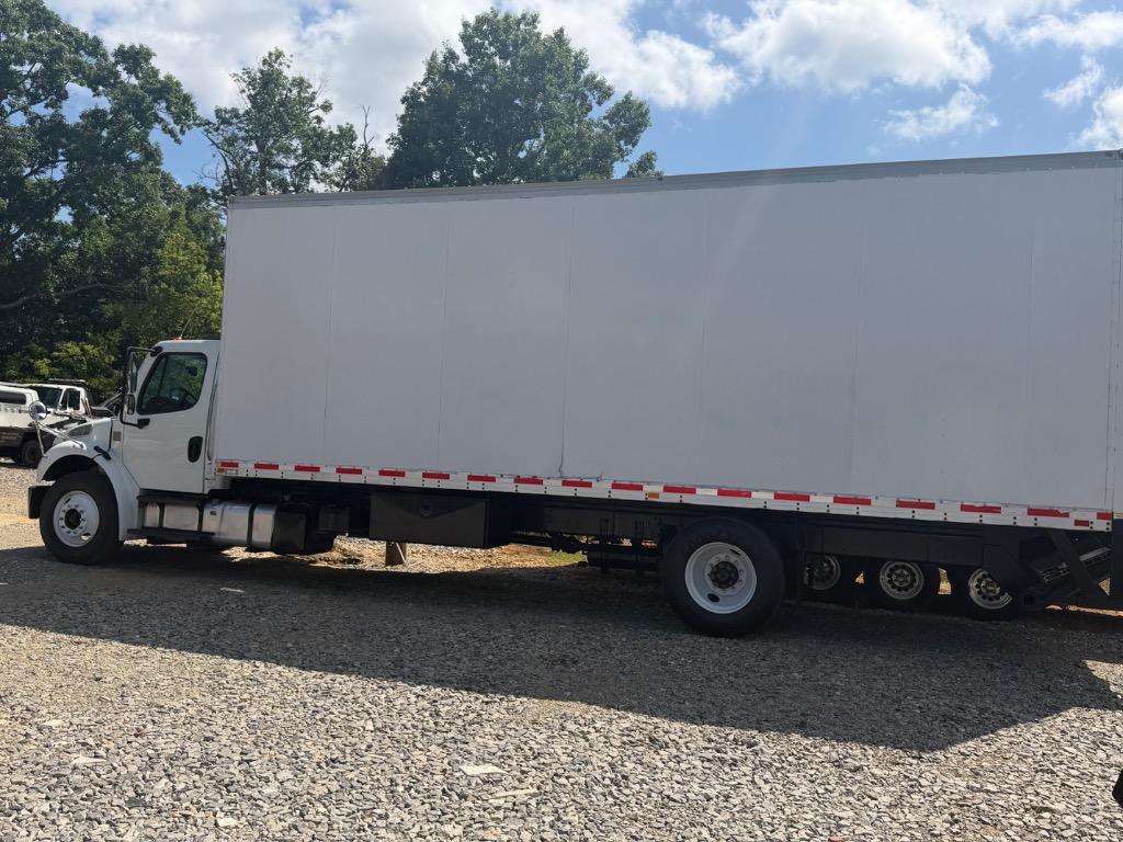 2018 Freightliner M2