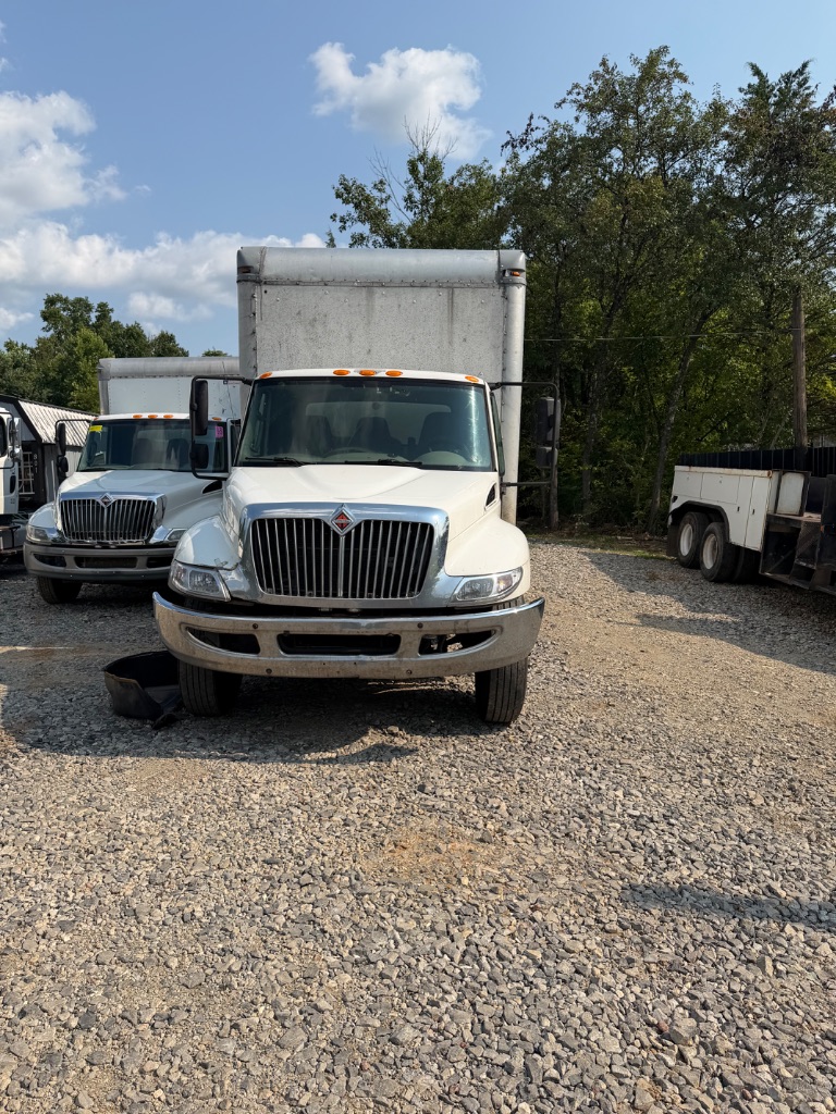 2019 Freightliner M2