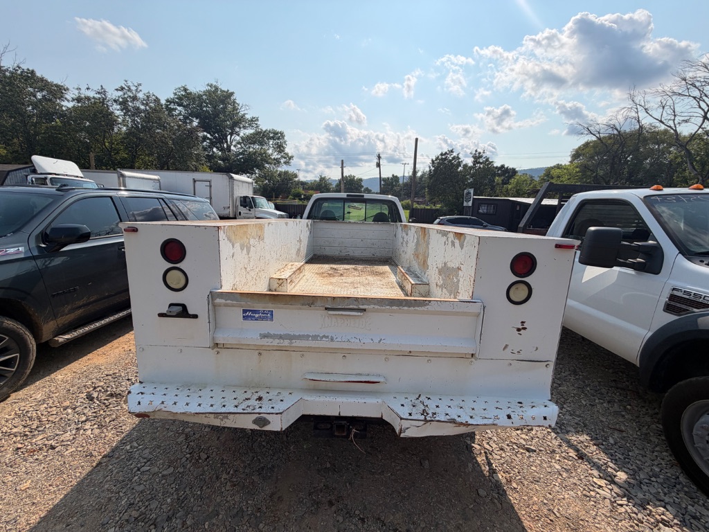 1999 Ford F450 - $9,900