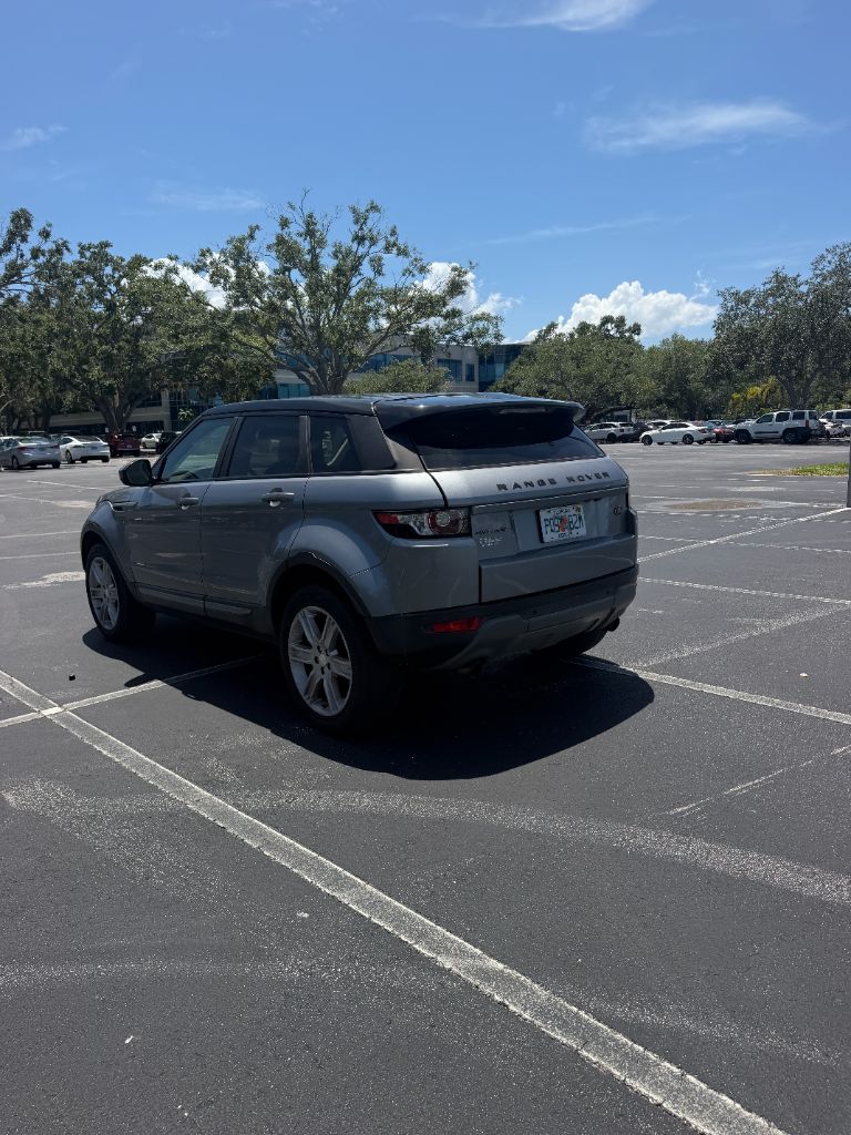 2014 Land Rover Range Rover Evoque - $10,900