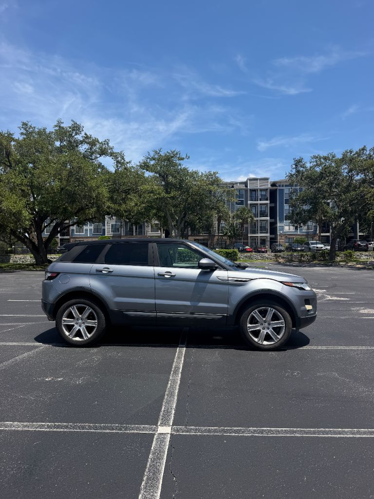 2014 Land Rover Range Rover Evoque - $10,900