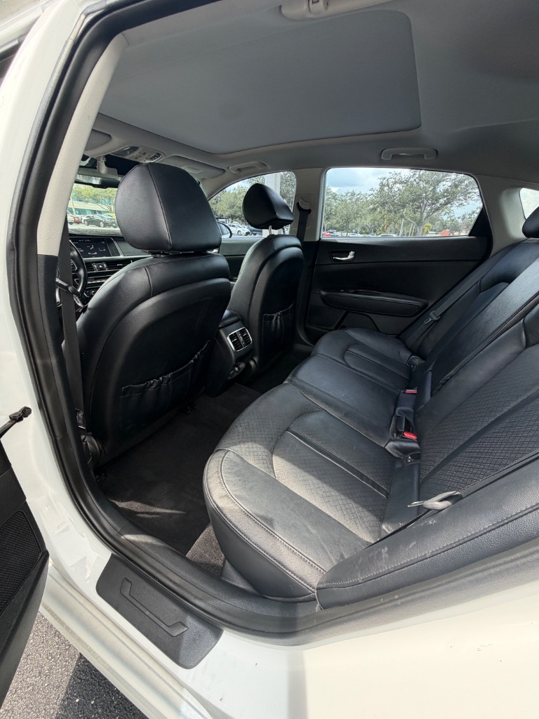 2016 Kia Optima - $10,900