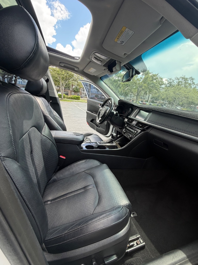 2016 Kia Optima - $10,900