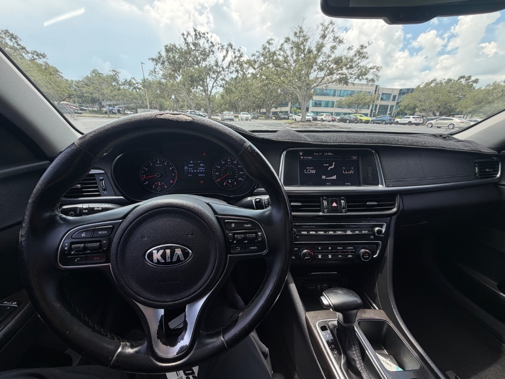 2016 Kia Optima - $10,900