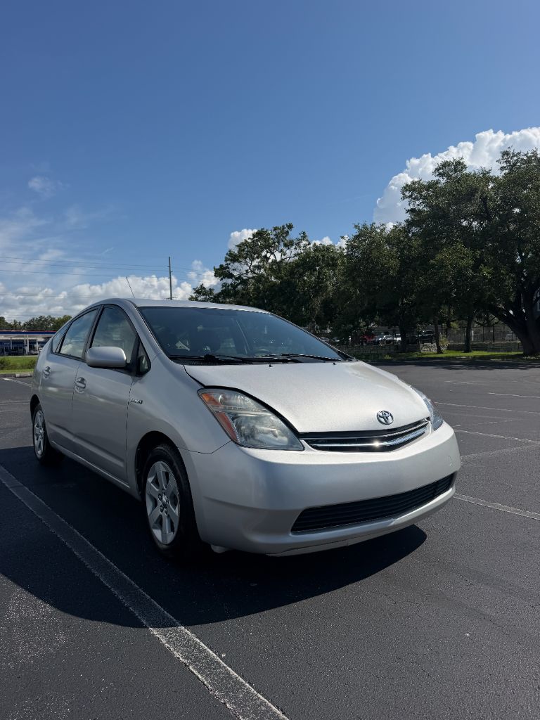 2009 Toyota Prius - $6,500