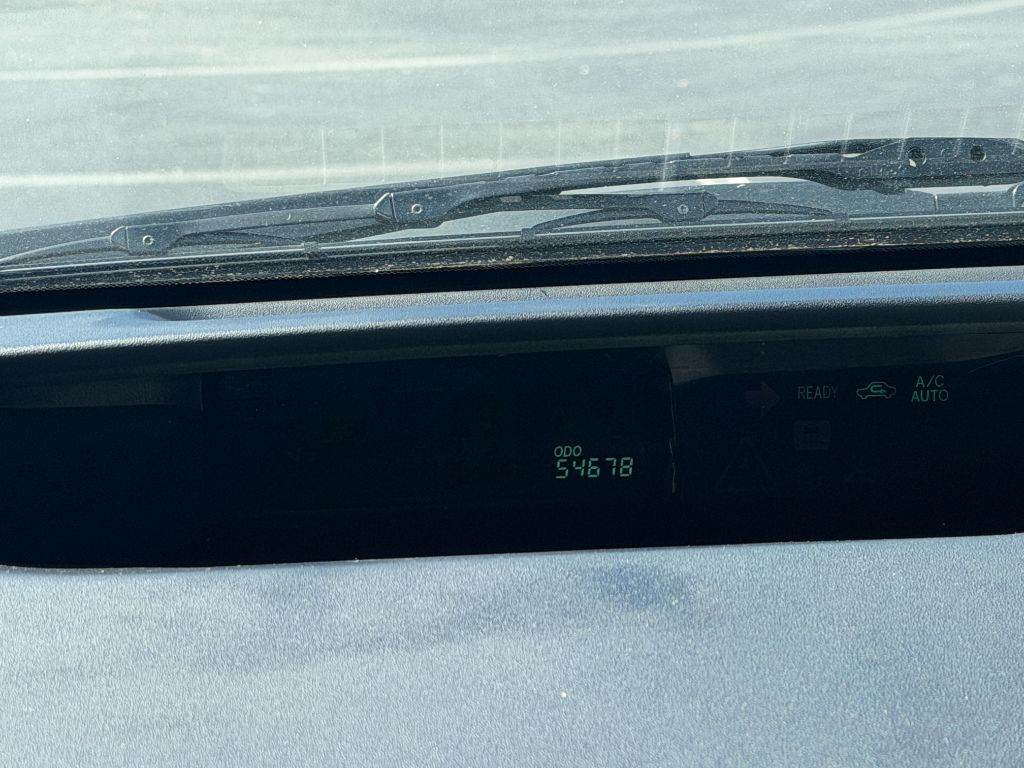 2009 Toyota Prius - $6,500