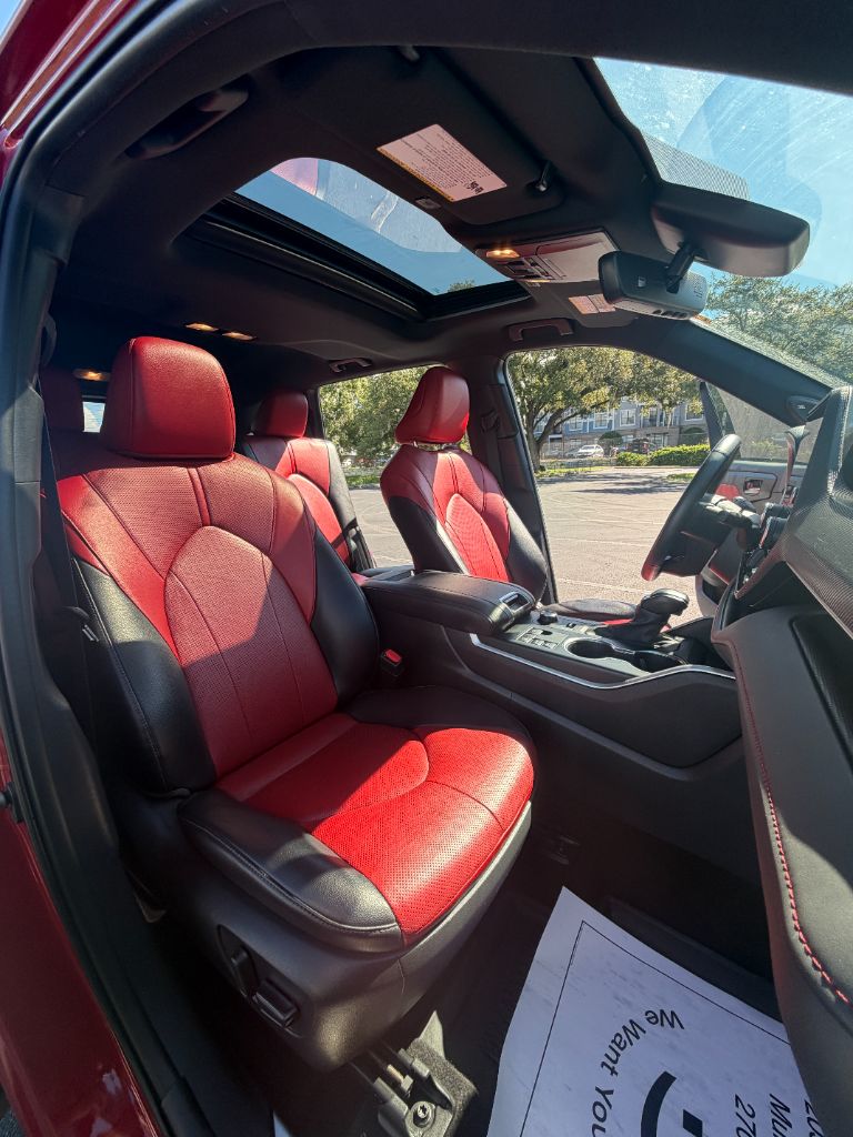 2024 Toyota Highlander - $42,990