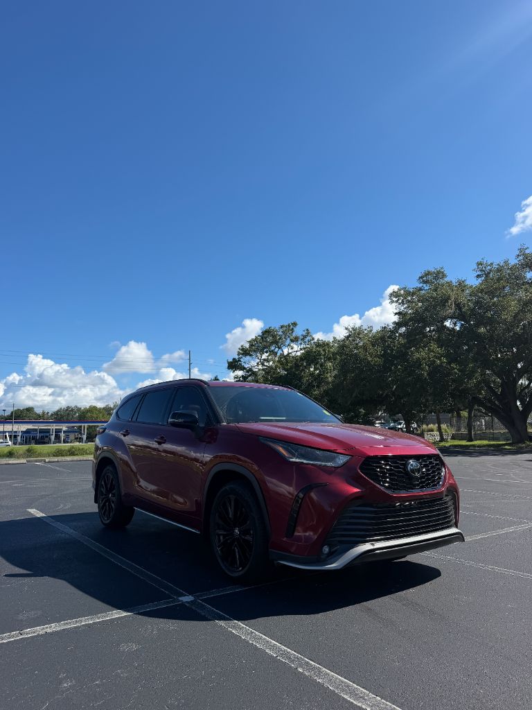 2024 Toyota Highlander - $42,990