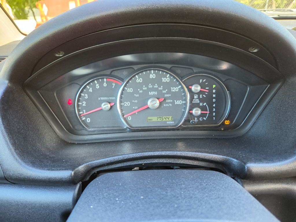 2007 Mitsubishi Endeavor - $3,500