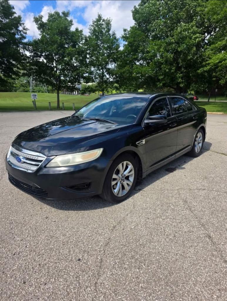2012 Ford Taurus
