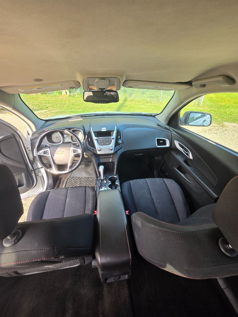 2011 Chevrolet Equinox - $3,500