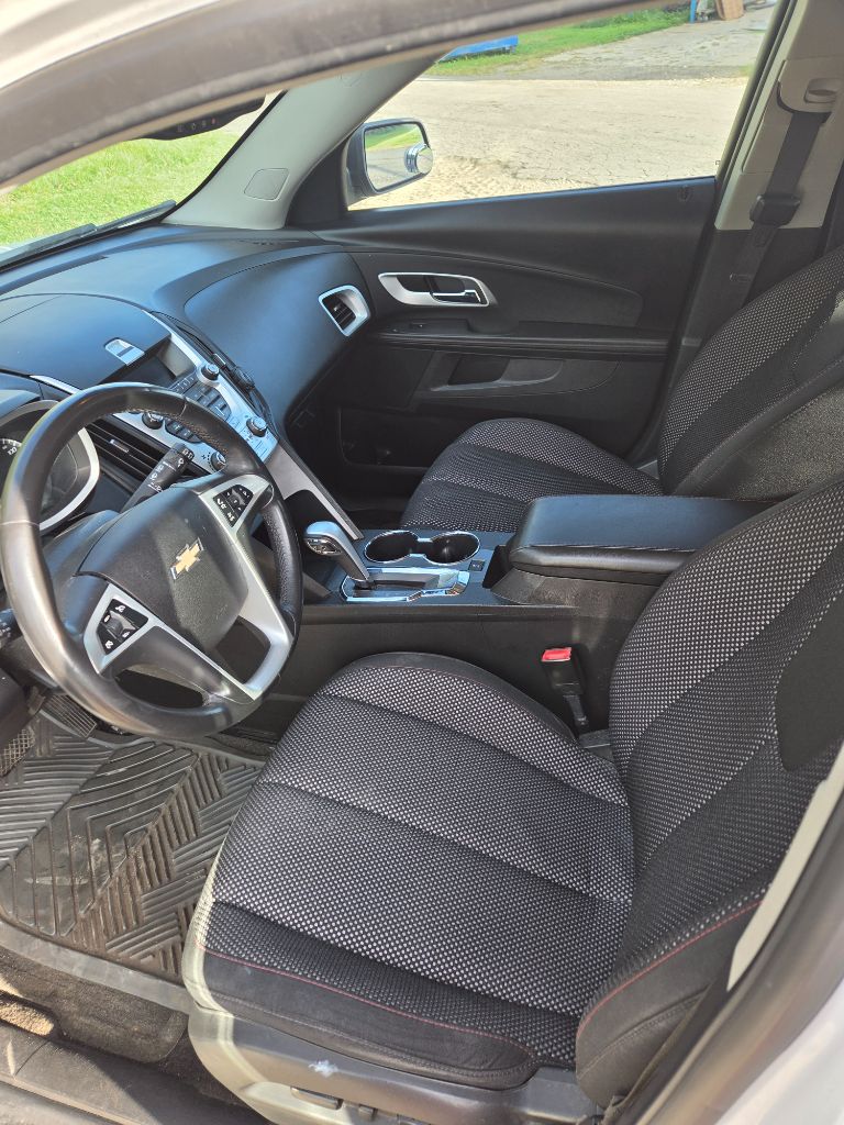 2011 Chevrolet Equinox - $3,500