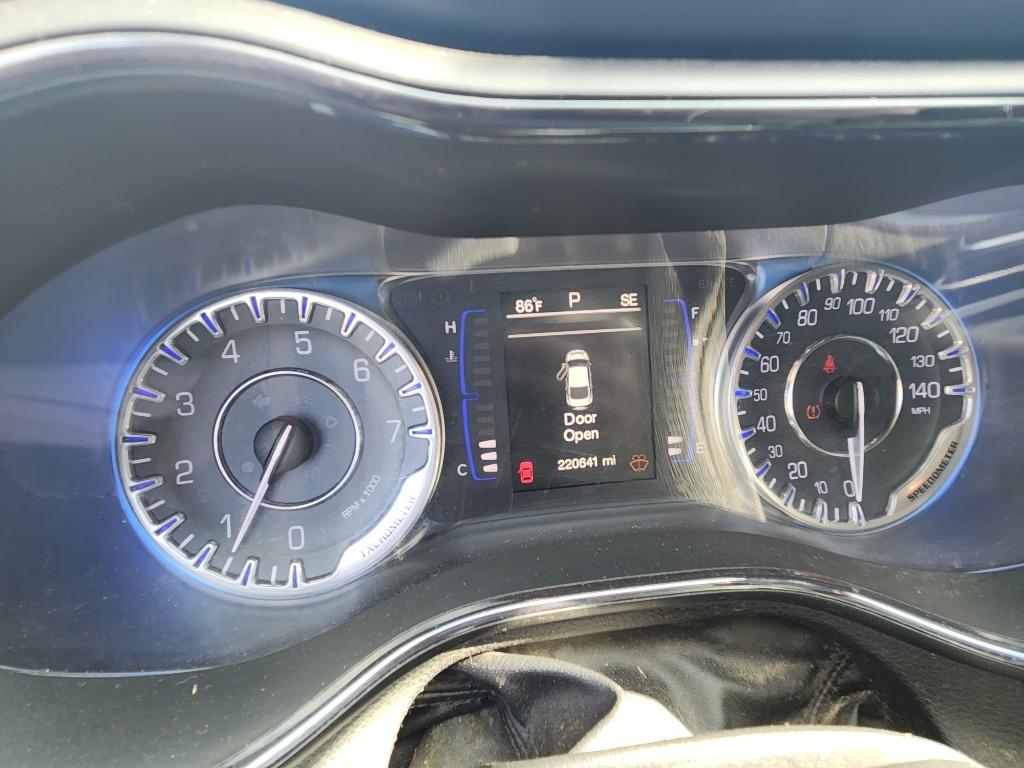2015 Chrysler 200