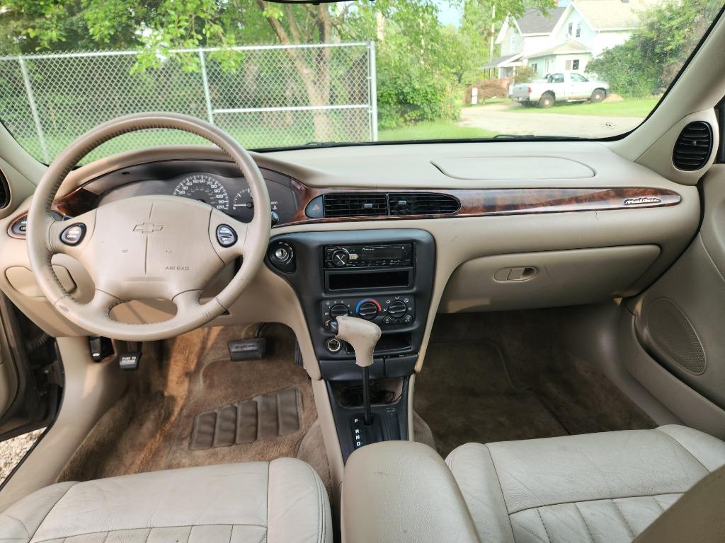 2002 Chevrolet Malibu - $2,500