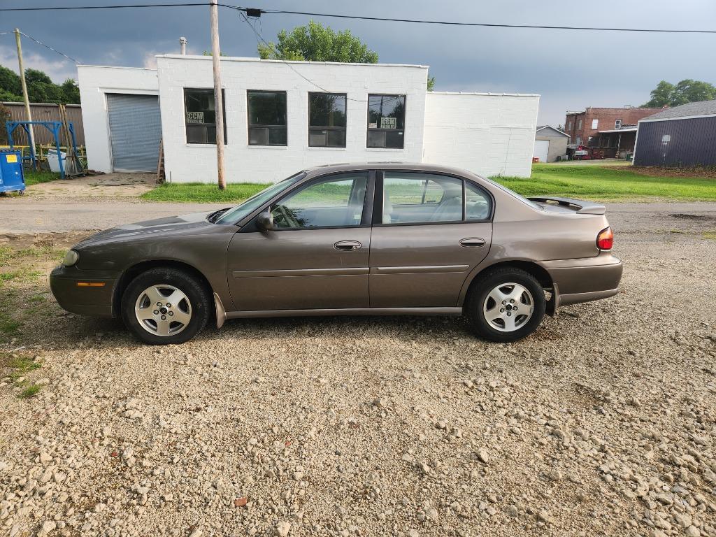 2002 Chevrolet Malibu - $2,500