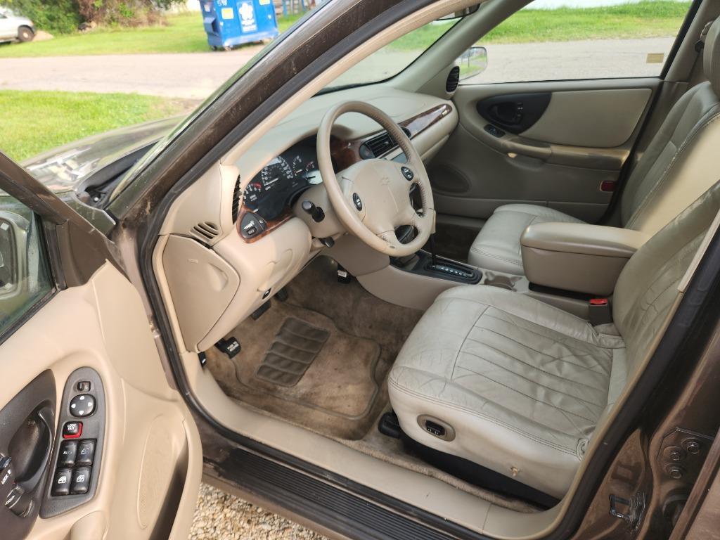 2002 Chevrolet Malibu - $2,500
