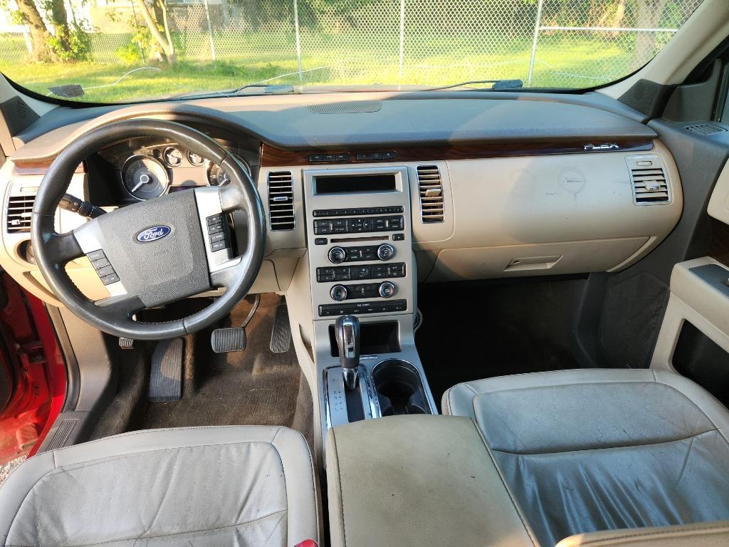 2010 Ford Flex - $3,500