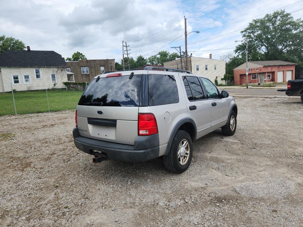 2003 Ford Explorer - $3,000