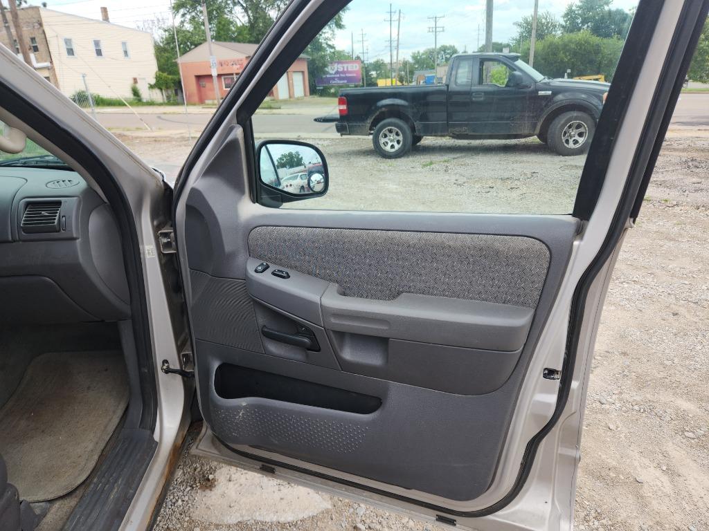 2003 Ford Explorer - $3,000
