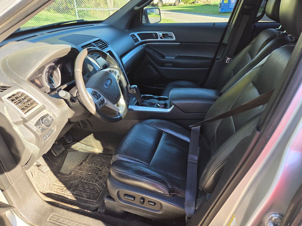 2015 Ford Explorer