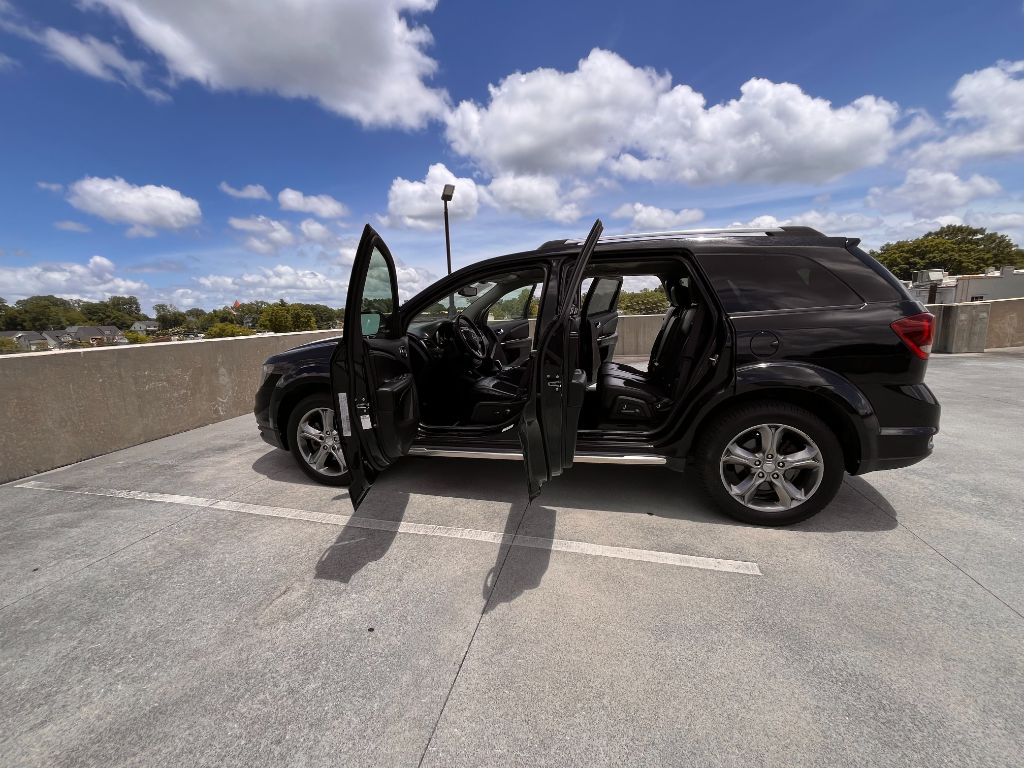 2017 Dodge Journey - $6,499