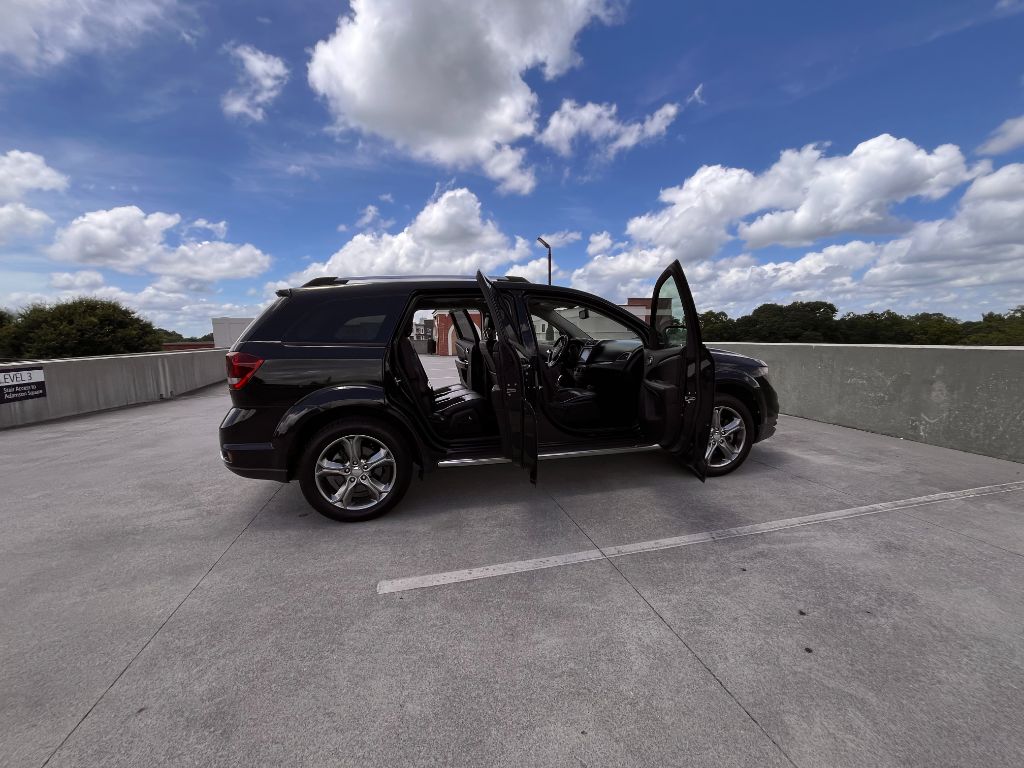 2017 Dodge Journey - $6,499