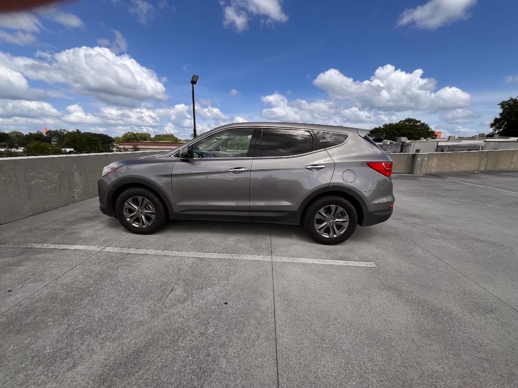 2014 Hyundai Santa Fe Sport - $8,500
